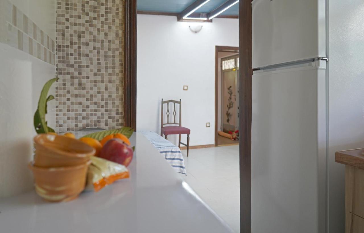 Villa Veni Olive House Kalamata Exterior foto