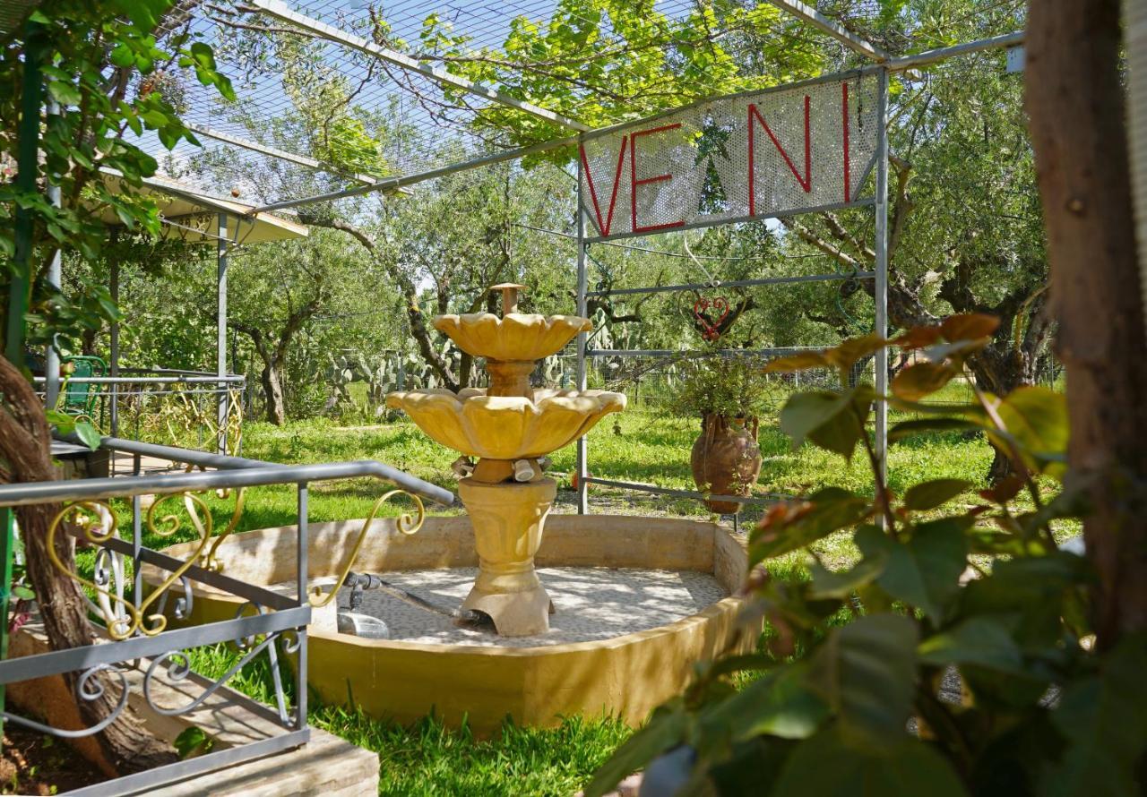 Villa Veni Olive House Kalamata Exterior foto