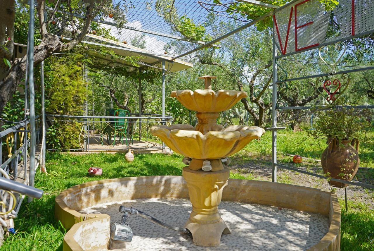 Villa Veni Olive House Kalamata Exterior foto